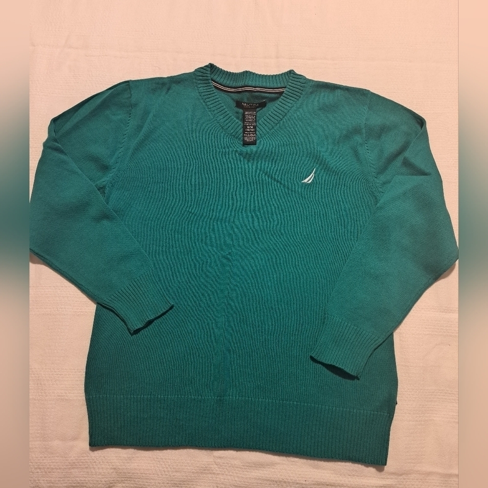Nautica boys medium or 10/12 V neck pullover medium green shade EUC